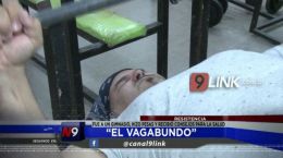 Resistencia:  El Vagabundo estuvo entrenando en un Gimnasio